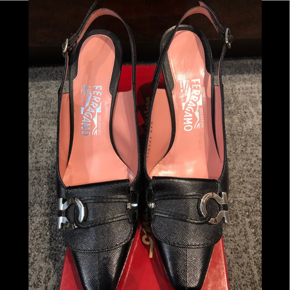 Salvatore Ferragamo Black Pebble Calf Pump